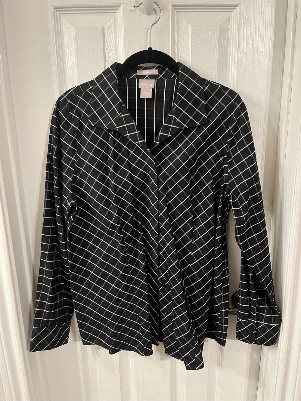 Chico's Black Windowpane Grid Shirt no iron size 0
